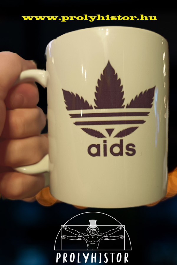 aids márkázott poszt-kínai bögre