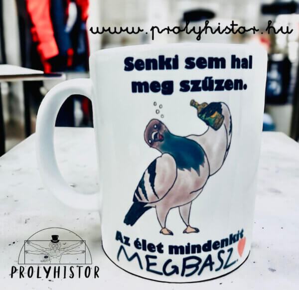 Senki sem hal meg szüzen. Az élet mindenkit megbasz.
