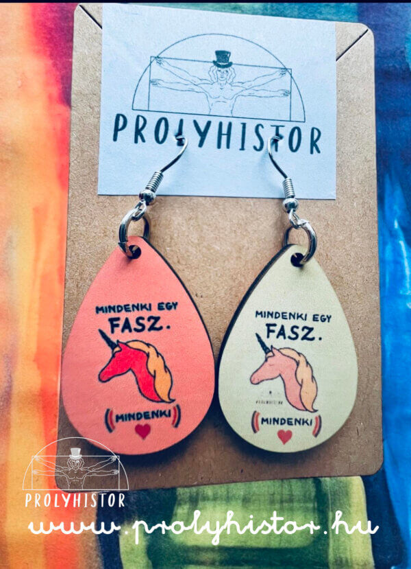 Mindenki egy fasz - fa fülbevaló