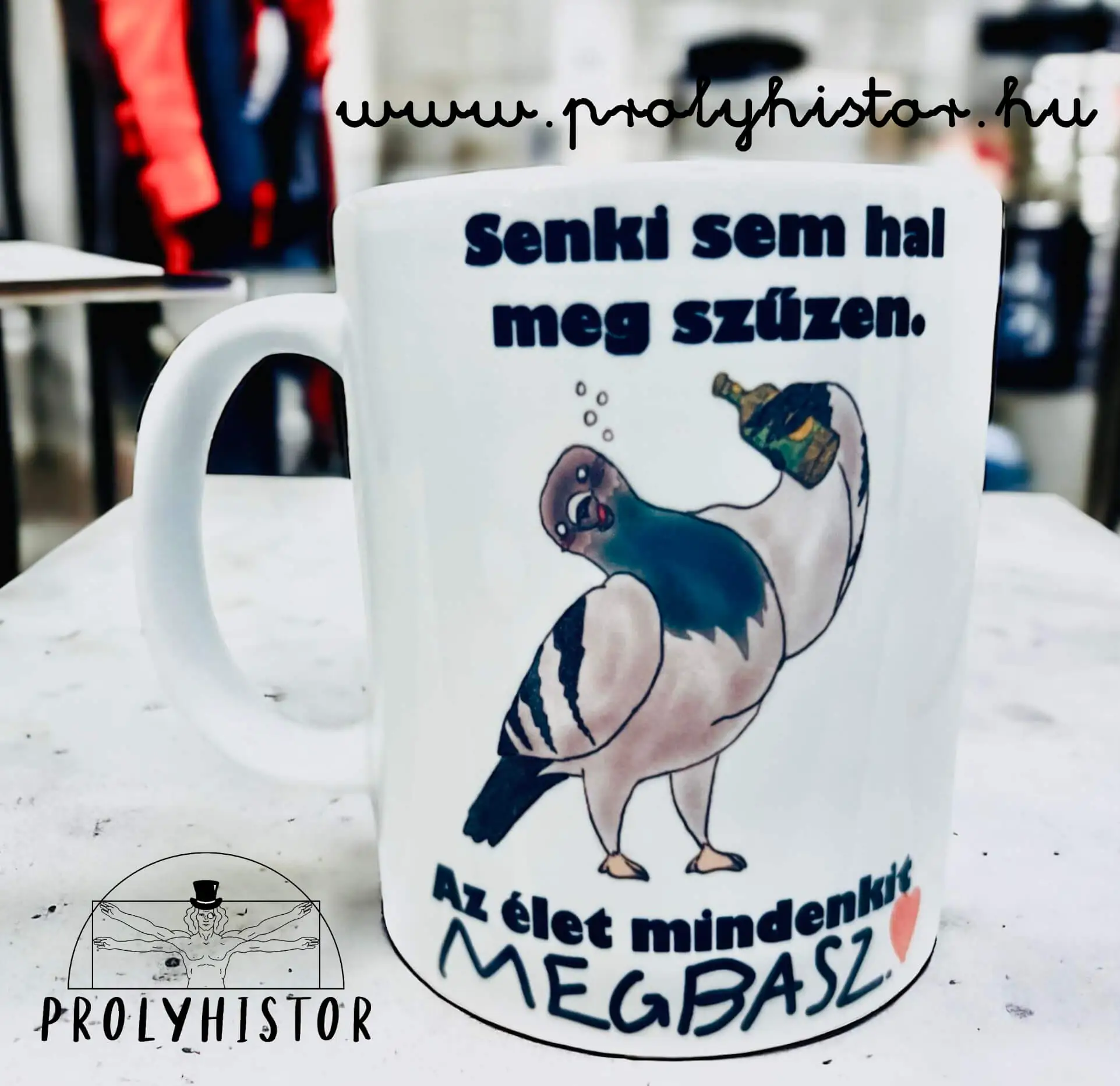 Senki sem hal meg szüzen. Az élet mindenkit megbasz.